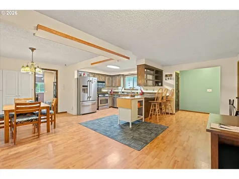 9505 NW 21st Avenue Vancouver WA 98665
