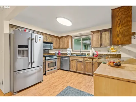9505 NW 21st Avenue Vancouver WA 98665
