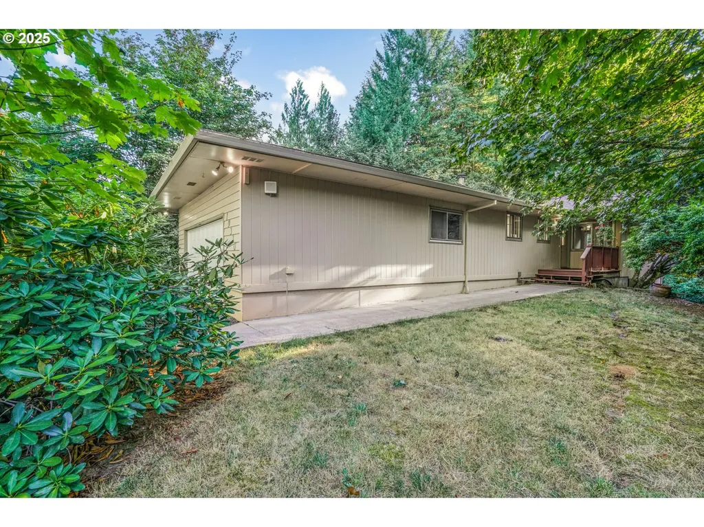 19330 NW Curtis Creek Drive Manning OR 97125