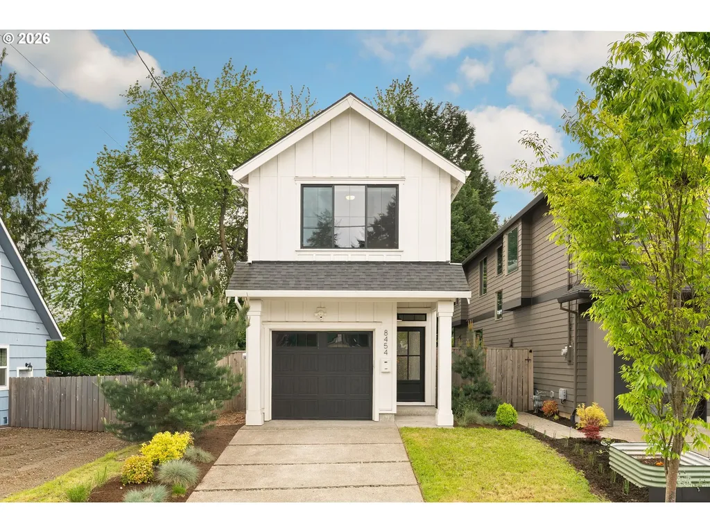 8454 N Seward Avenue Portland OR 97217