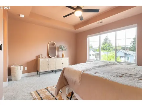 8454 N Seward Avenue Portland OR 97217