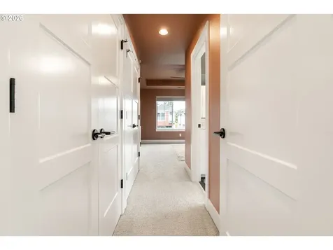 8454 N Seward Avenue Portland OR 97217
