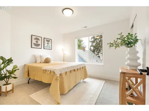 8454 N Seward Avenue Portland OR 97217