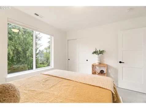 8454 N Seward Avenue Portland OR 97217