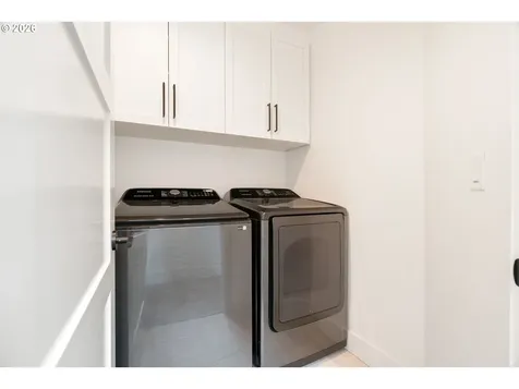 8454 N Seward Avenue Portland OR 97217
