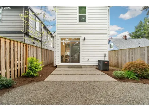 8454 N Seward Avenue Portland OR 97217