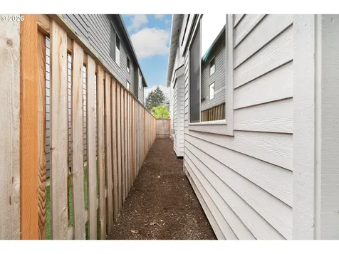 8454 N Seward Avenue Portland OR 97217
