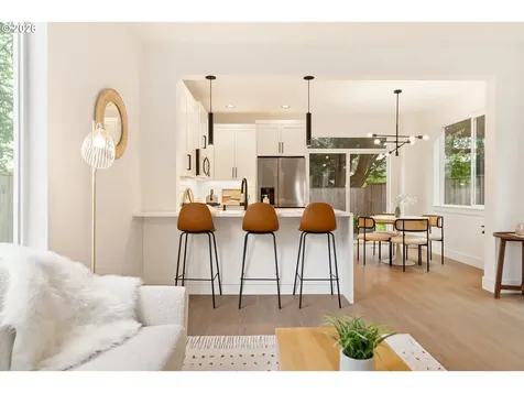 8454 N Seward Avenue Portland OR 97217