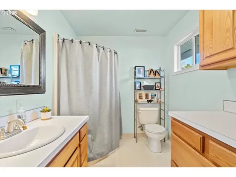 12653 NE Hassalo Street Portland OR 97230
