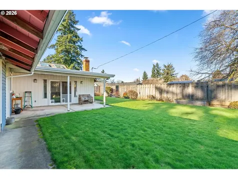 12653 NE Hassalo Street Portland OR 97230