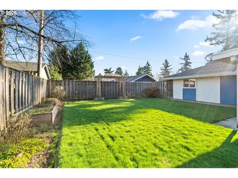 12653 NE Hassalo Street Portland OR 97230