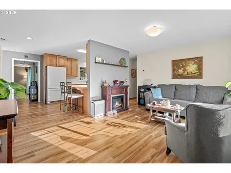 12653 NE Hassalo Street Portland OR 97230