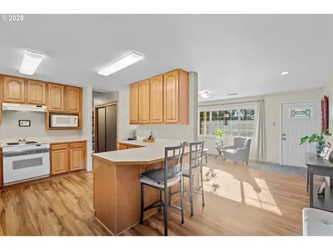 12653 NE Hassalo Street Portland OR 97230