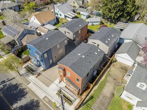 5355 SE Stark Street SE Portland OR 97215
