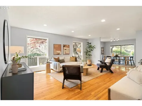 2370 SW Timberline Drive Portland OR 97225
