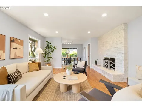 2370 SW Timberline Drive Portland OR 97225