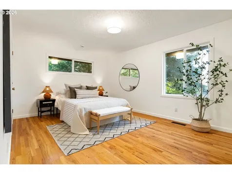 2370 SW Timberline Drive Portland OR 97225