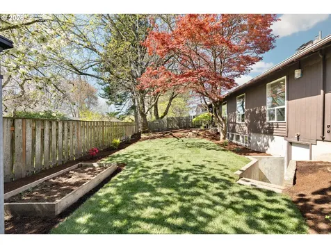 2370 SW Timberline Drive Portland OR 97225