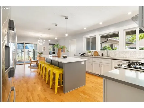 2370 SW Timberline Drive Portland OR 97225