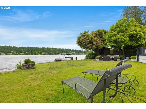 1667 Lake Front Road Lake Oswego OR 97034