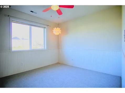 14709 NW Yellowberry Way Portland OR 97229
