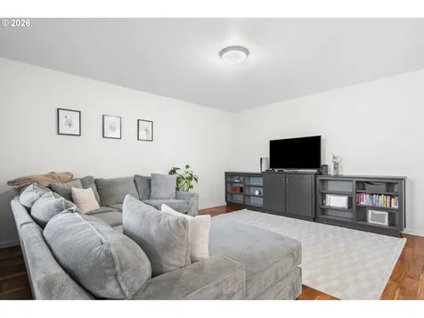 4116 N 3rd Circle Ridgefield WA 98642