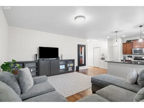 4116 N 3rd Circle Ridgefield WA 98642
