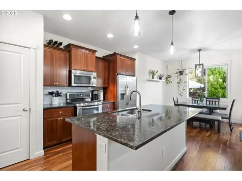 4116 N 3rd Circle Ridgefield WA 98642