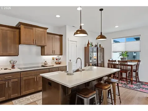 899 NE Trillium Drive Estacada OR 97023