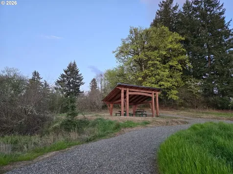 899 NE Trillium Drive Estacada OR 97023
