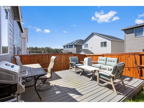 899 NE Trillium Drive Estacada OR 97023