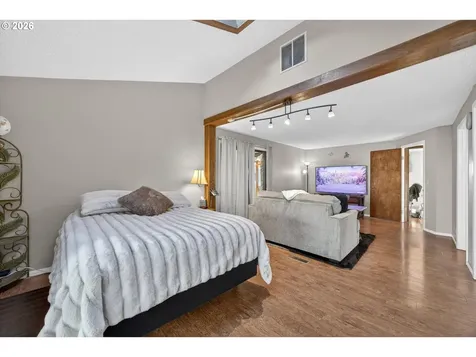 10685 Oak Drive SE Salem OR 97306