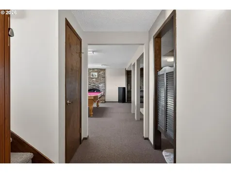 10685 Oak Drive SE Salem OR 97306