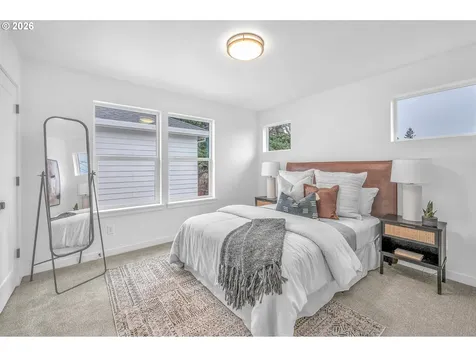 6471 SE Ramona Street Portland OR 97206