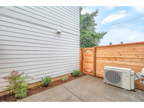 6471 SE Ramona Street Portland OR 97206