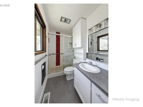 6902 SW 2nd Avenue Portland OR 97219