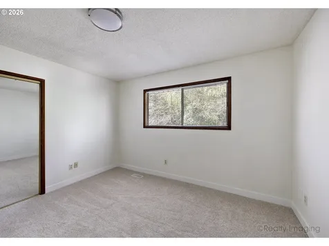 6902 SW 2nd Avenue Portland OR 97219