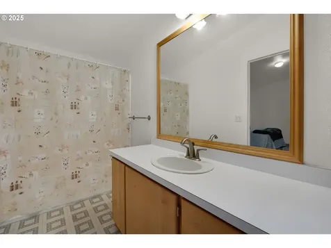 92976 Knappa Dock Road Astoria OR 97103