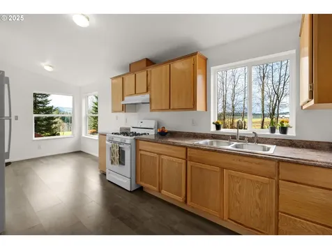 92976 Knappa Dock Road Astoria OR 97103
