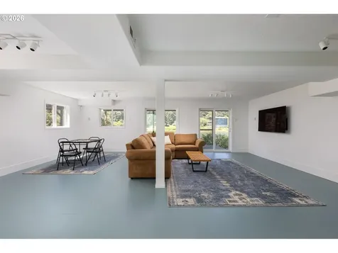 34098 Brooten Road Pacific City OR 97135