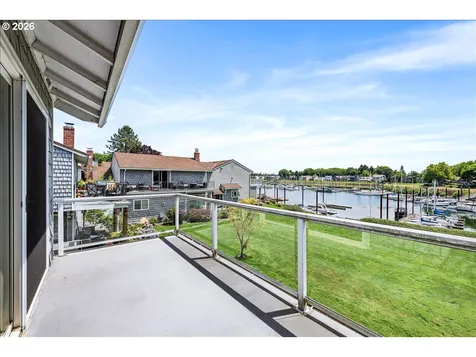 520 N Hayden Bay Drive Portland OR 97217