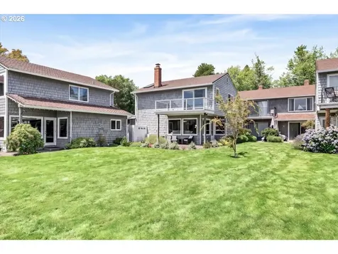 520 N Hayden Bay Drive Portland OR 97217