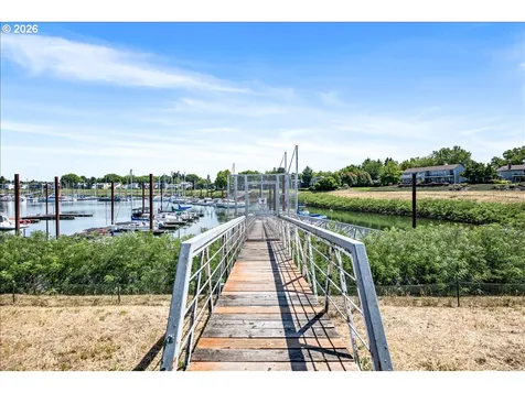 520 N Hayden Bay Drive Portland OR 97217