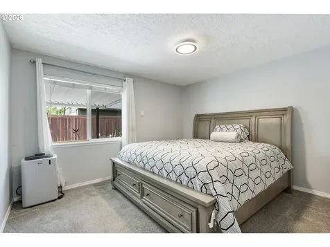 4325 NE Wygant Street Portland OR 97218