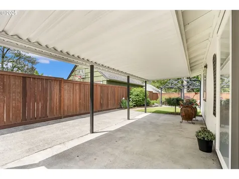 4325 NE Wygant Street Portland OR 97218
