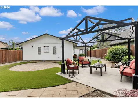 4325 NE Wygant Street Portland OR 97218