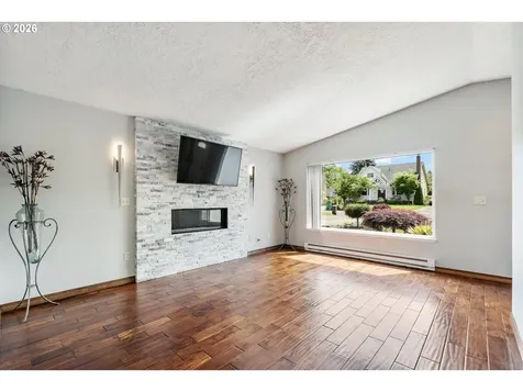 4325 NE Wygant Street Portland OR 97218