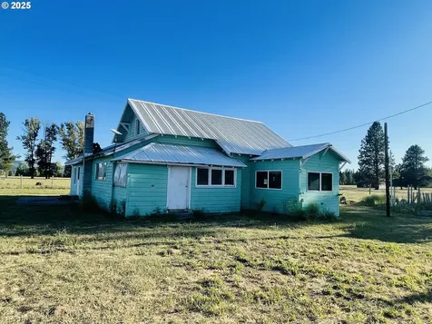 221 Lake Road Glenwood WA 98619
