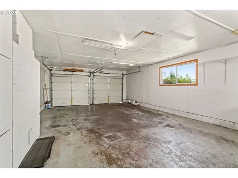 2267 Dornoch Street Springfield OR 97477