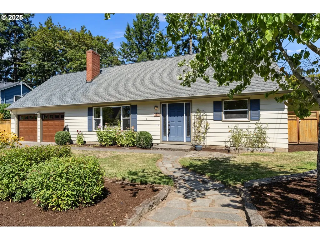 4125 SW Pendleton Street Portland OR 97221